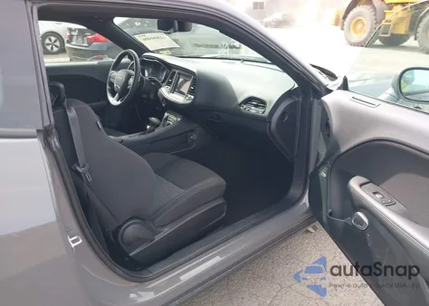 2023 Dodge Challenger R/T from USA, damaged, VIN 2C3CDZBT4PH611303